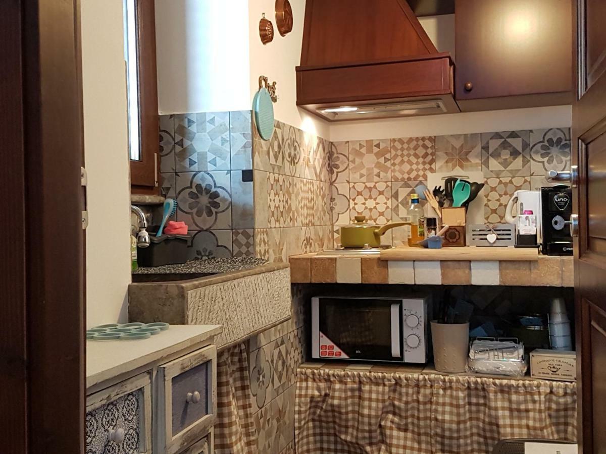 Casa Vacanze Villa D'Orleans ปาแลร์โม ภายนอก รูปภาพ