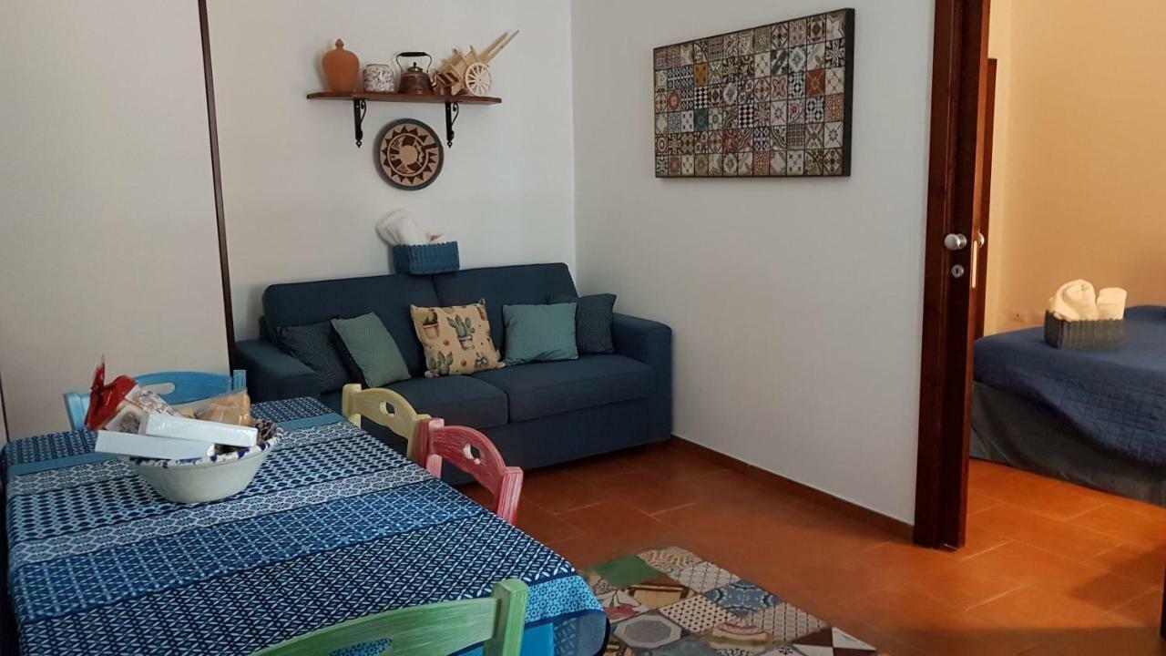 Casa Vacanze Villa D'Orleans ปาแลร์โม ภายนอก รูปภาพ